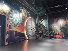 -极限PLAY运动娱乐新世界·团建派对潮玩休闲馆·室内蹦极高空游乐园