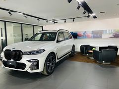 -上海宝信宝马4S店