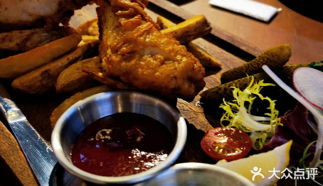 杯酒言欢 不醉不归 