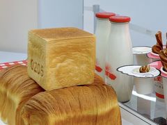 -红星前进面包牛奶公司(君太店)