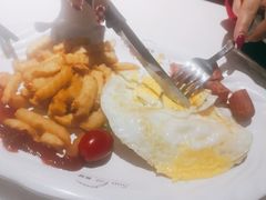 -香港新发烧腊茶餐厅(书城店)