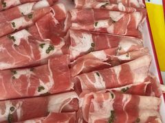 -毛辣果·贵州红酸汤牛肉火锅(西单店)