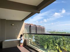 -三亚湾海居铂尔曼度假酒店