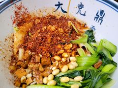 -陈仓老街美食天地