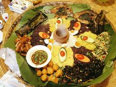 -傣家寨花园主题餐厅