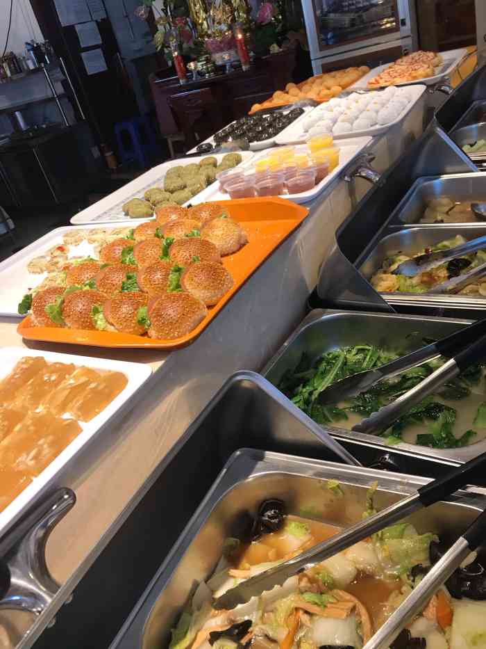 福田树自助素食文化会馆(中环广场店)-"地方很好找,开平大厦路口出来