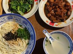 -辣肉面大王(天平路店)