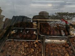 -张鸭子重庆特产卤味小吃(未来国际店)