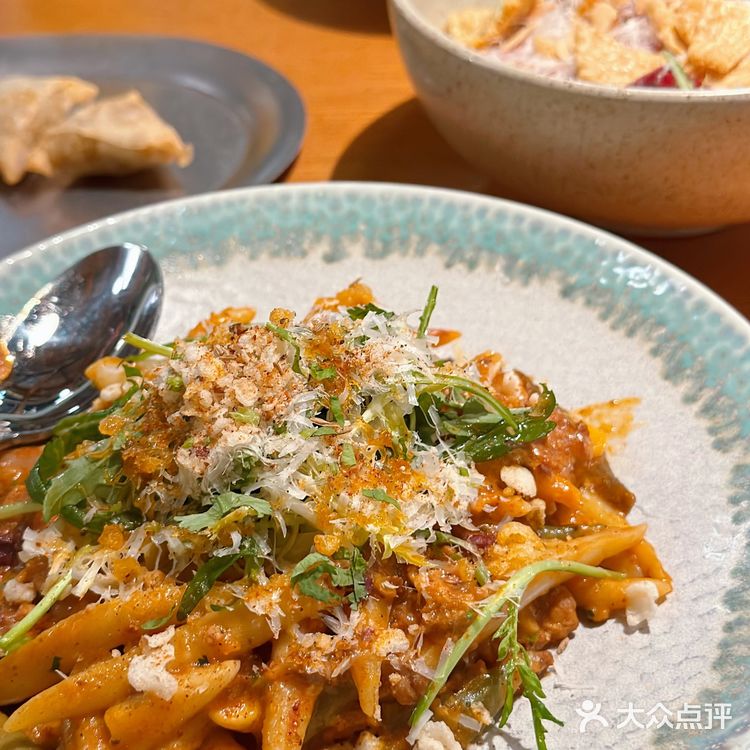  新发现南京一家好吃又好拍的餐厅🍴超适合约会！ 