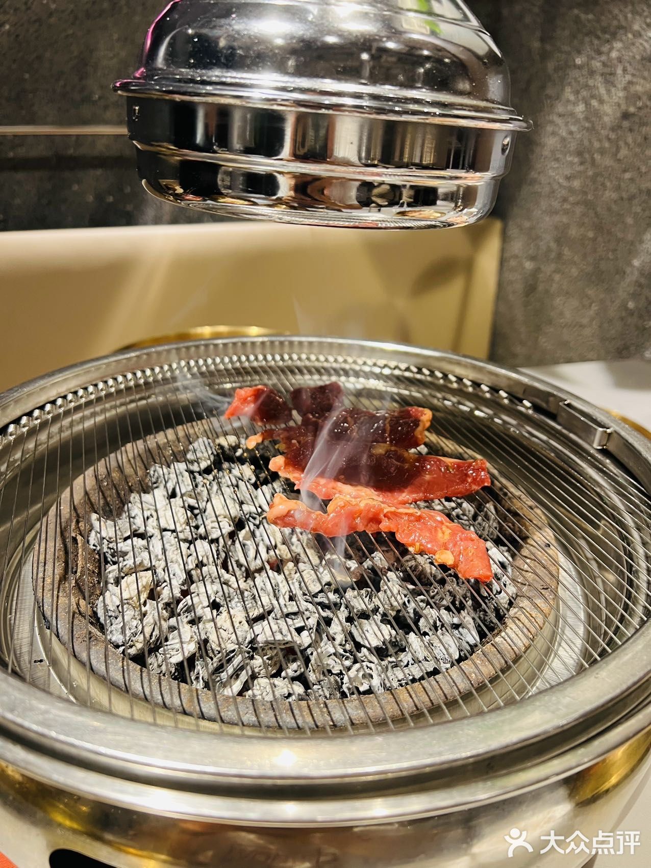 火爆魔都人朋友圈的小核桃烧肉馆来长寿路啦！