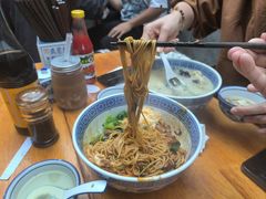 -沪西老弄堂面馆(定西路店)