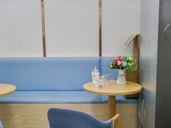 用餐区-炅爸爸鲜奶茶(解放西店)