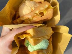 班戟薄饼夹雪糕单球-成裕雪糕店(士多店)