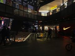 -江燕路万科里