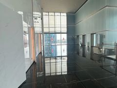 -深圳国际会展中心希尔顿酒店(前海华发冰雪世界店)