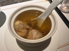 泉水菌菇鸡汤-觀芷隐轩