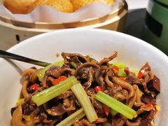 -费大厨辣椒炒肉(黄兴中心广场店)