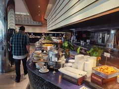 -曼谷湄南河畔华美达广场酒店