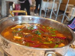 -香山湖家家宴(中山陵店)