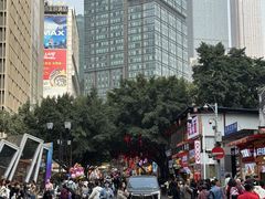 -八一路好吃街(雨田商务大厦店)