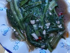 -何猫特色黄焖羊肉
