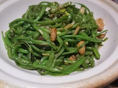 -炆艺乳鸽·煲仔饭大排档(望京来广营店)