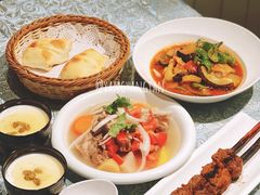 -巴扎美食·新疆菜·西域歌舞表演餐厅(新疆大厦店)