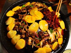 -全有福烙锅店小院