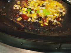 -屯老二农家铁锅炖·行业领军者(梅江店)