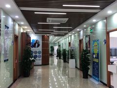 -茂菊口腔连锁(浦东南路店)