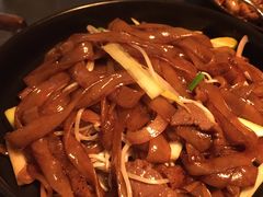 干炒牛河-来龙里 精致 东南亚餐室(万象城店)