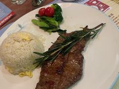 -意卡菲·欢乐聚会餐厅(华侨店)