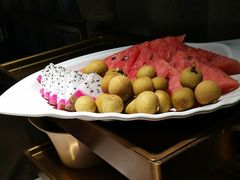 -海底捞火锅鲜切牛肉主题店(长寿路店)