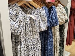 -优衣库(上海虹口龙之梦店)