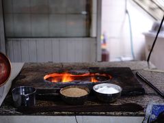 餐具摆设-正宗杨记普洱酸醋米线(总店)