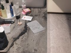 -AI住未来酒店(西安钟鼓楼五路口地铁站店)