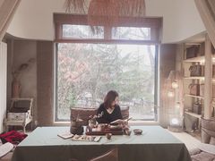 靠窗位-一号铺子·大炉茶