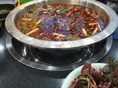 -刘胖娃鱼庄·特色鱼火锅(白鹤路店)