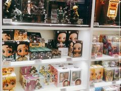 -泡泡玛特POPMART(上海环球港店)