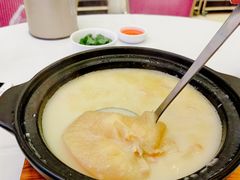 鸡煲翅-圣丰盛宴酒家(东城店)