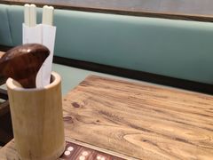 -成都你六姐·牛肉冒菜(上海环宇荟店)