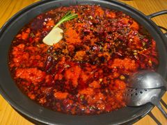 -旧街市鲜货老火锅(大光路店)