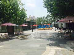 -MCM(比斯特上海购物村店)