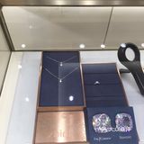 装的非常精致 简洁 接待的工作人员都挺耐心 细致的