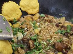 -70後铁锅炖(坡博总店)