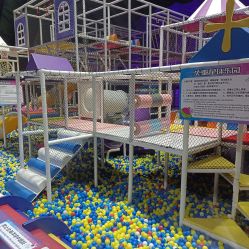 -失重星球乐园·蹦床馆(欢乐谷店)