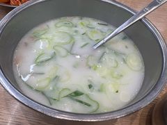 牛肉雪浓汤-神仙雪浓汤(明洞店)