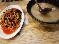 -江城燕子大排档(江汉路步行街店)