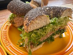 -Catch Bagel(芳草地店)