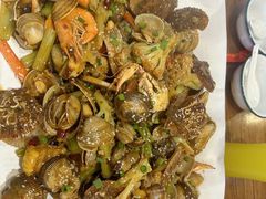 -东来菜馆•手抓海鲜家常菜•海鲜锅贴(鸽子窝店)